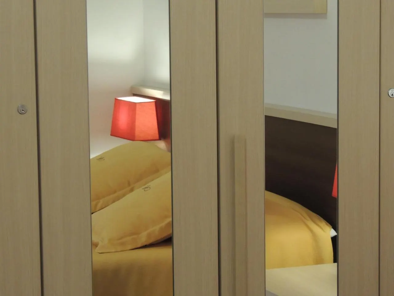 Morelli Bed & Breakfast Rome Italy